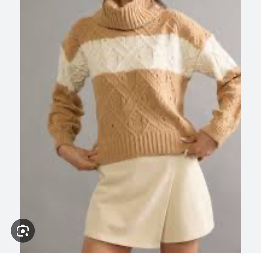 Francesca's Collections Tan and Cream Turtleneck Sweater